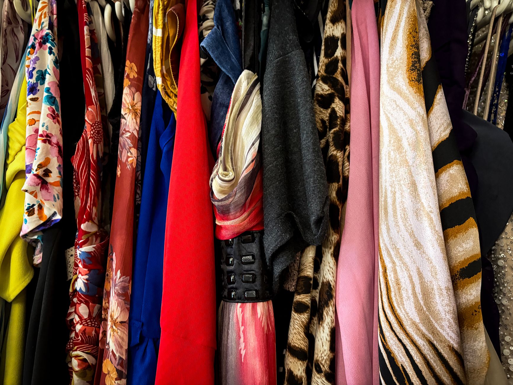Faux vintage sur Vinted : comment repérer les vêtements neufs revendus comme anciens